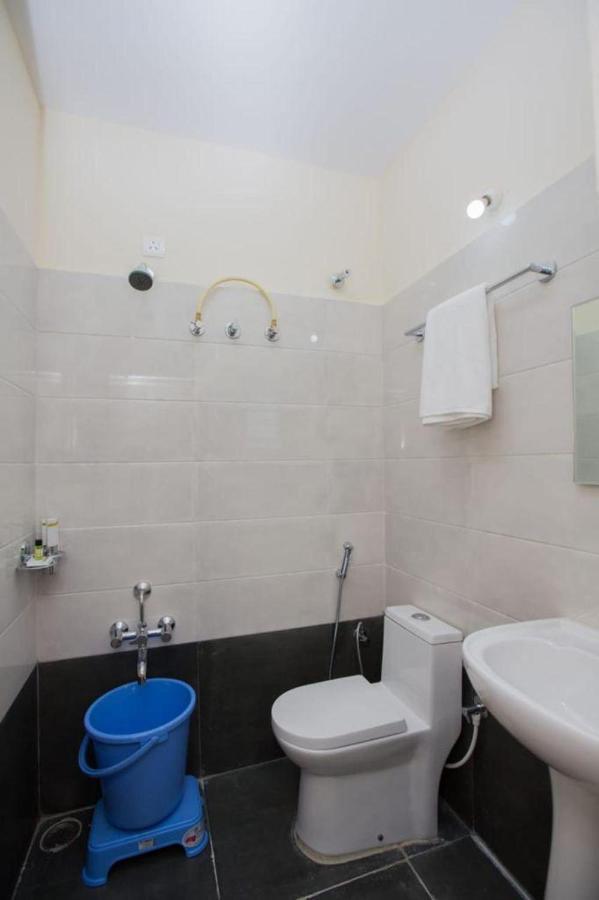 Hotel Vijaya Lakshmi Residency - Yeshwanthpur Bangalore Exterior photo